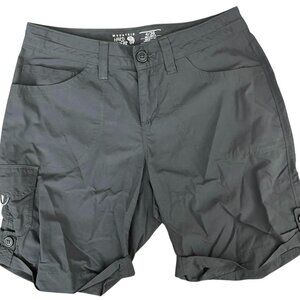 Mountain Hardwear cargo shorts
